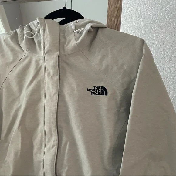 The North Face DryVent Waterproof Jacket - Picture 3 of 9